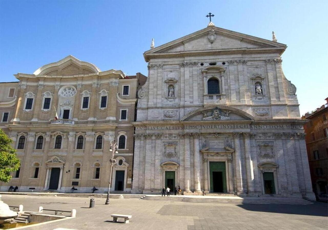 ローマCasa Arco Della Chiesa Nuova - Pantheon & Navonaアパートメント エクステリア 写真